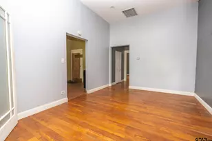 428 W Bow St, Tyler, TX 75702 - Photo 15