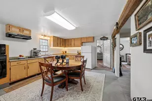 276 Hilltop, Ennis, TX 75119 - Photo 7