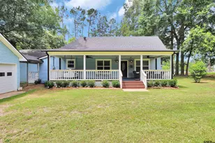 2217 Bass Hollow Cir, Jacksonville, TX 75766 - Photo 3