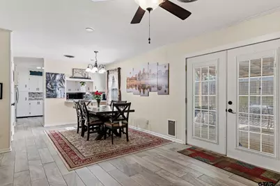 810 Caddo St, Marshall, TX 75672 - Photo 23
