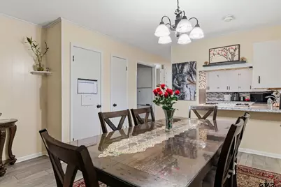 810 Caddo St, Marshall, TX 75672 - Photo 21