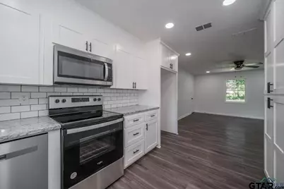 405 Pecan, White Oak, TX 75693 - Photo 13