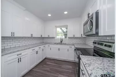 405 Pecan, White Oak, TX 75693 - Photo 11