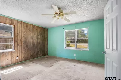 712 Half St, Lindale, TX 75771 - Photo 23