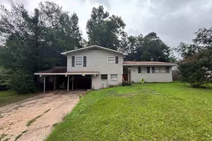 3135 Rollingwood Dr, Tyler, TX 75701 - Photo 1
