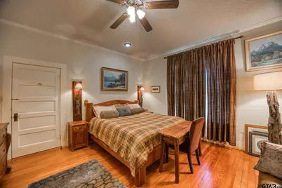 609 Fowler, Palestine, TX 75801 - Photo 27