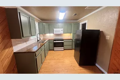 22712 Creekwood Dr., Flint, TX 75762 - Photo 11