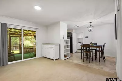 2929 Fairfax Dr, Tyler, TX 75701 - Photo 11