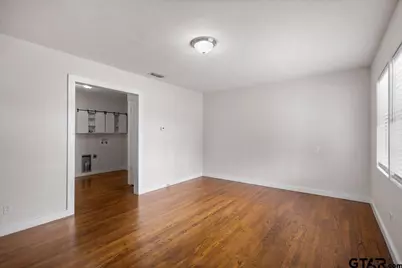 2001 E Lake, Tyler, TX 75701 - Photo 9