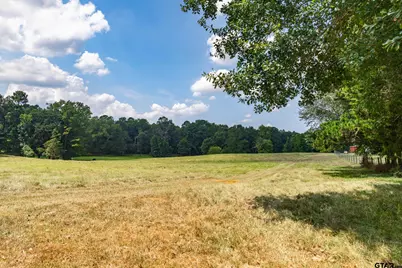 5730 E Fm 323, Palestine, TX 75801 - Photo 7