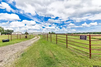 609 County Road 2421, Como, TX 75431 - Photo 39