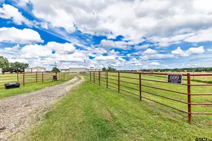 609 Co Rd 2421, Como, TX 75431 - Photo 39
