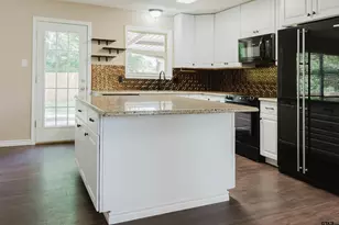 416 Hillcreek Dr, Whitehouse, TX 75791 - Photo 5