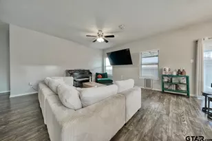 306 Ruffin Rd, Mabank, TX 75147 - Photo 5