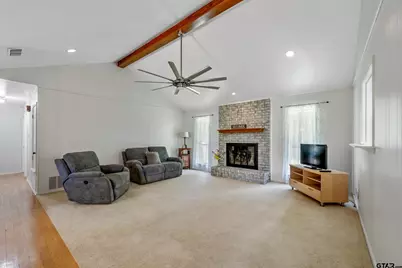 354 Royal Cir, Whitehouse, TX 75791 - Photo 7