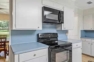 354 Royal Cir, Whitehouse, TX 75791 - Photo 11