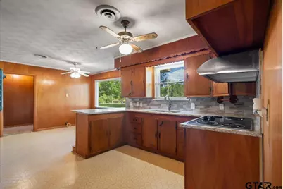 1201 Johnson Drive, Rusk, TX 75785 - Photo 13