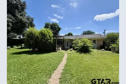 313 S Pecan St, White Oak, TX 75693 - Photo 43