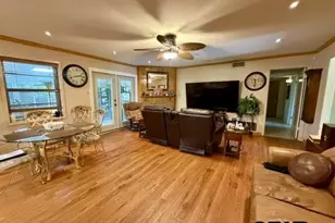 313 S Pecan St, White Oak, TX 75693 - Photo 15