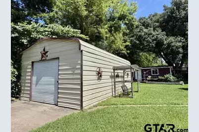 313 S Pecan St, White Oak, TX 75693 - Photo 45