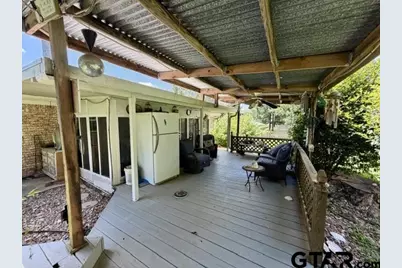 313 S Pecan St, White Oak, TX 75693 - Photo 37