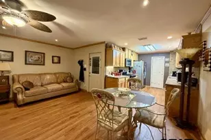 313 S Pecan St, White Oak, TX 75693 - Photo 11