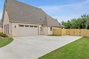 405 Ashlyn Cir, Bullard, TX 75757 - Photo 5