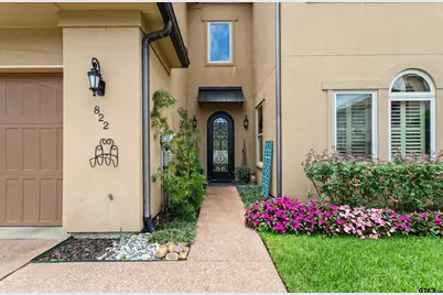 822 Estrella Del Mar, Tyler, TX 75703 - Photo 3