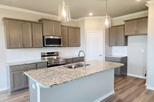 328 Erica Wy, Lindale, TX 75771 - Photo 3