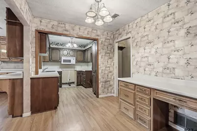 135 46th St SW, Paris, TX 75460 - Photo 19