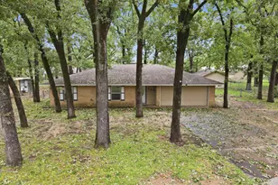 135 46th St SW, Paris, TX 75460 - Photo 31
