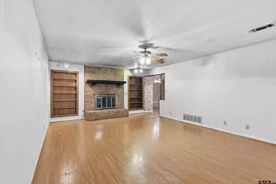 135 46th St SW, Paris, TX 75460 - Photo 13