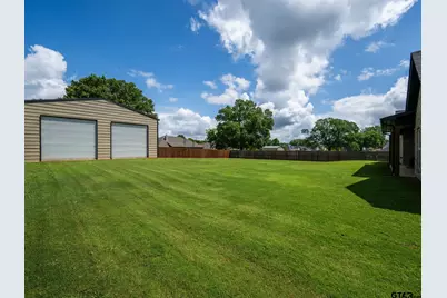 8822 County Road 152 W, Bullard, TX 75757 - Photo 25