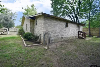 411 N Winnsboro St, Quitman, TX 75783 - Photo 5
