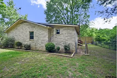 411 N Winnsboro St, Quitman, TX 75783 - Photo 3