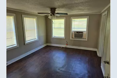 501 Myrtle Dr, Jacksonville, TX 75766 - Photo 5