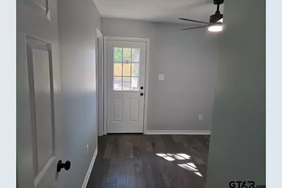2435 Waterwood Dr, Chandler, TX 75758 - Photo 11