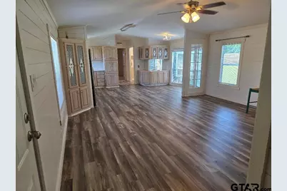 2435 Waterwood Dr, Chandler, TX 75758 - Photo 25