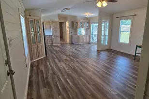 2435 Waterwood Dr, Chandler, TX 75758 - Photo 25