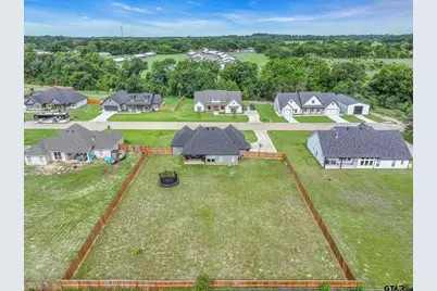 12457 Maplewood Drive, Lindale, TX 75771 - Photo 37
