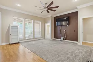 4117 Hollow Oak Cir, Tyler, TX 75707 - Photo 3