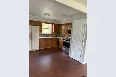 5142 E County Road 3185, Mt Enterprise, TX 75681 - Photo 11