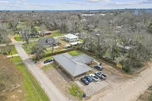 300 Cedar St, Crockett, TX 75835 - Photo 3