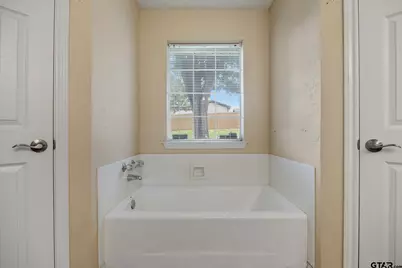 9300 Tipperary, Tyler, TX 75703 - Photo 19