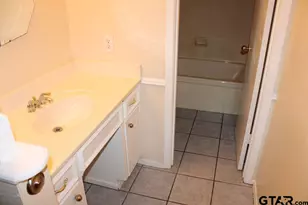 1220 Brookshire, Tyler, TX 75701 - Photo 11