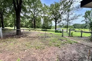 20831 County Rd 2138, Troup, TX 75789 - Photo 17