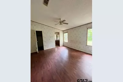 20831 County Road 2138, Troup, TX 75789 - Photo 13
