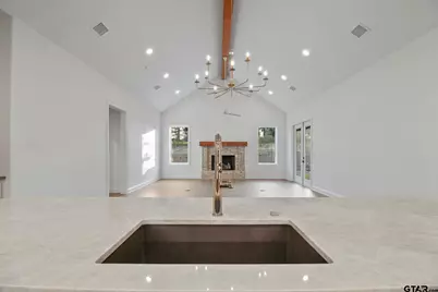 9244 Villas Ct, Tyler, TX 75703 - Photo 9