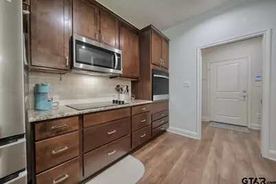 6111 Hamilton Meadows Way, Tyler, TX 75703 - Photo 11