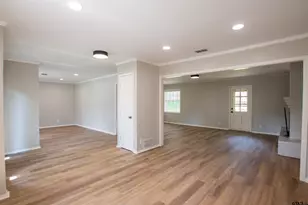 3110 S Cameron Ave, Tyler, TX 75701 - Photo 9